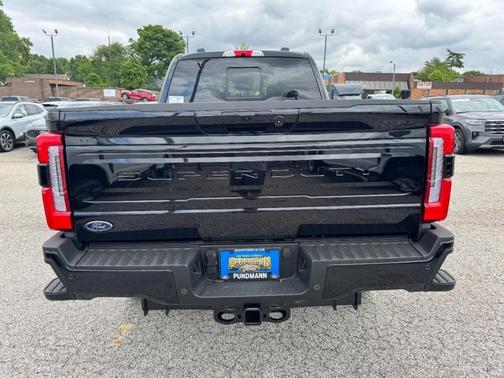 2025 Ford F-350 Platinum