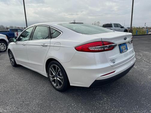 2019 Ford Fusion SEL