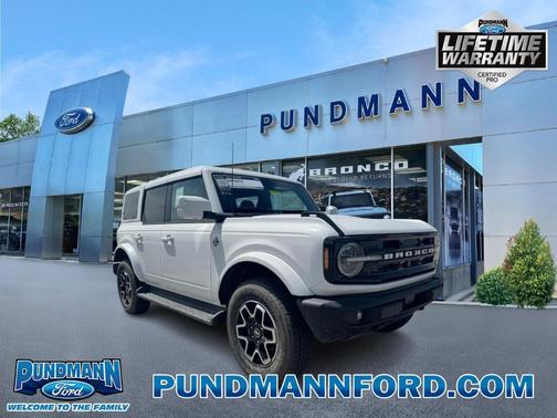 2025 Ford Bronco Outer Banks
