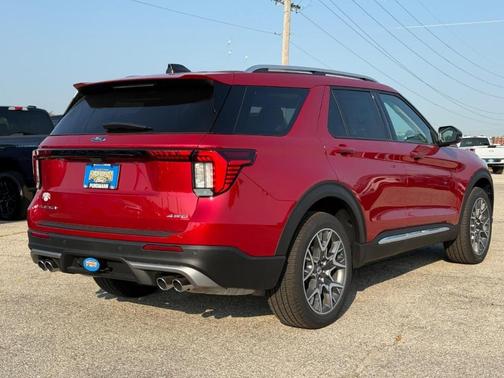 2025 Ford Explorer Platinum 4WD