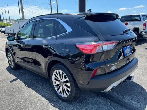Agate Black Metallic 2020 Ford Escape Titanium