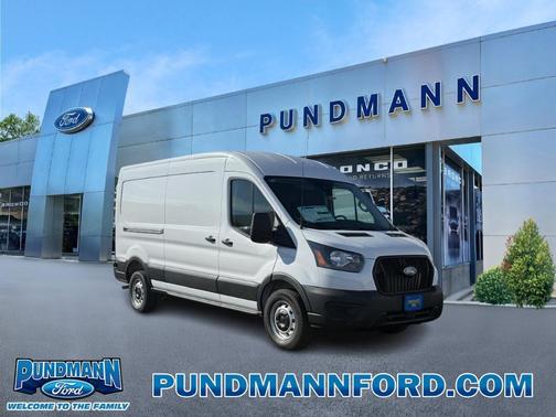 2026 Ford Transit-250 148 WB Medium Roof Cargo