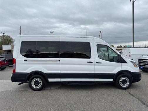 Oxford White 2025 Ford Transit-350 XLT