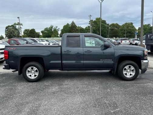 Graphite Metallic 2018 Chevrolet Silverado 1500 1LT