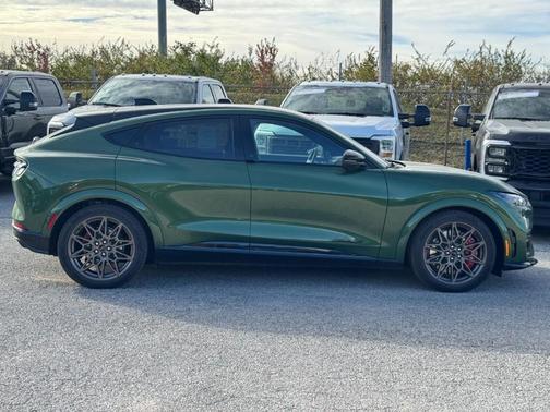 2025 Ford Mustang Mach-E GT