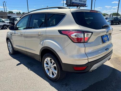 White Gold Metallic 2018 Ford Escape SE