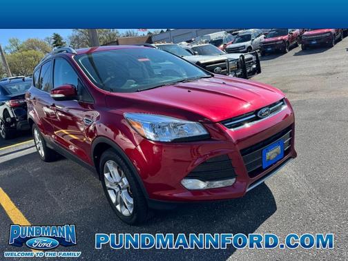 Ruby Red Metallic Tinted Clearcoat 2016 Ford Escape Titanium