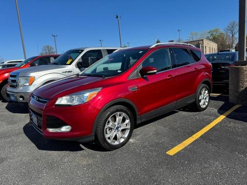 Ruby Red Metallic Tinted Clearcoat 2016 Ford Escape Titanium