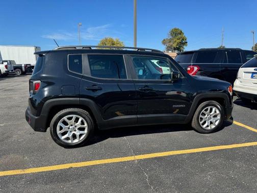 Black 2015 Jeep Renegade Latitude
