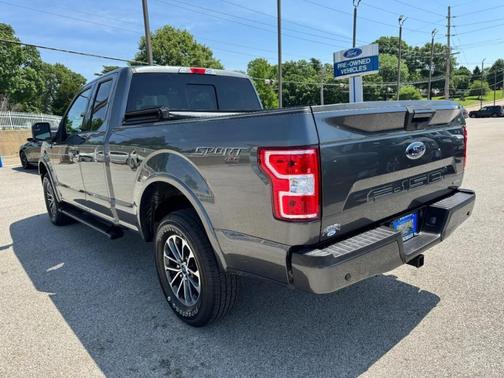 Magnetic Metallic 2018 Ford F-150 XLT