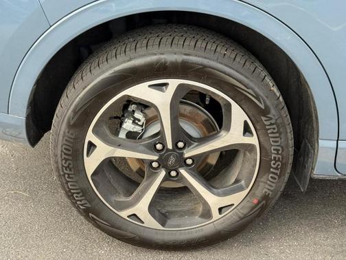 2026 Ford Escape ST-Line Elite AWD