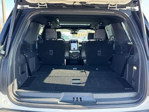 2024 Ford Expedition Platinum