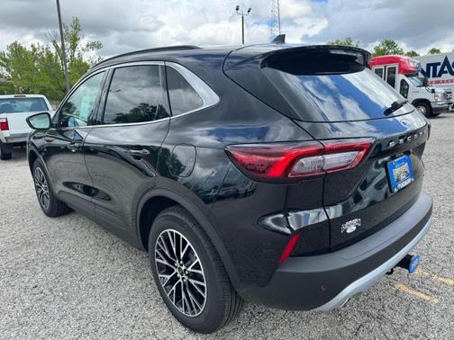 2025 Ford Escape PHEV