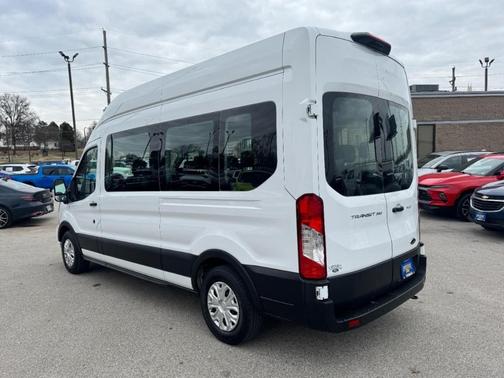 2023 Ford Transit Connect XLT