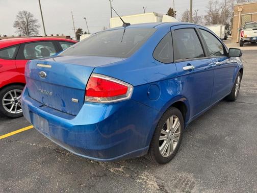 2010 Ford Focus SEL