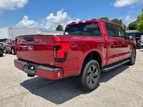 2025 Ford F-150 Lightning Flash