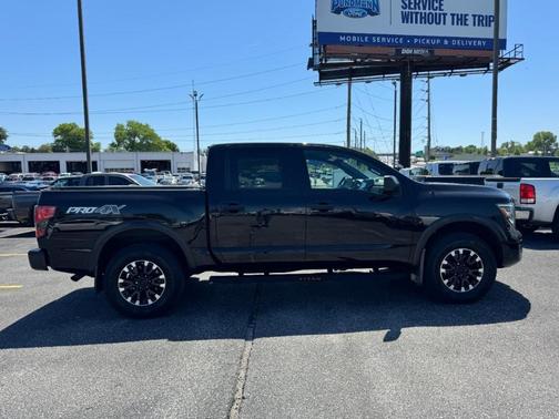 Black 2021 Nissan Titan PRO-4X