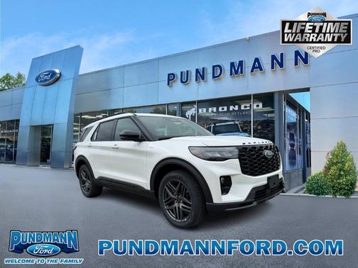 2025 Ford Explorer ST-Line 4WD