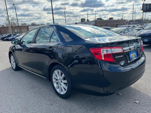 2014 Toyota Camry Hybrid LE