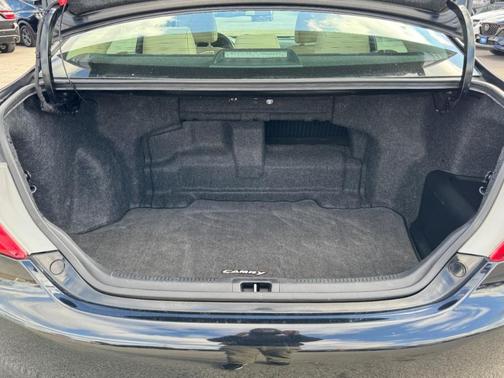 2014 Toyota Camry Hybrid LE