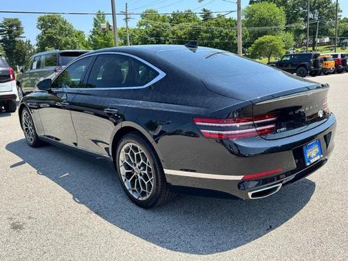 Vik Black 2021 Genesis G80 2.5T