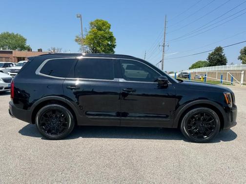 Ebony Black / Black 2021 Kia Telluride SX