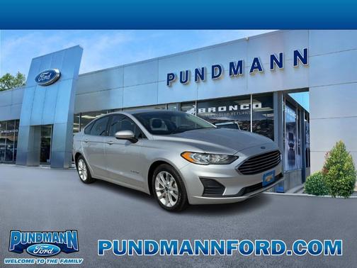 2019 Ford Fusion Hybrid SE