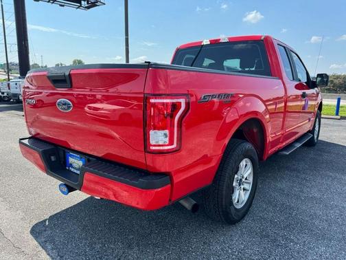Race Red 2015 Ford F-150 XL