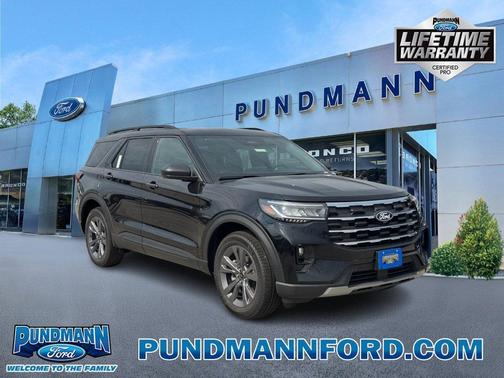Black Metallic 2027 Ford Explorer