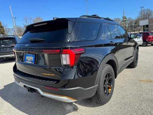2026 Ford Explorer Tremor 4WD