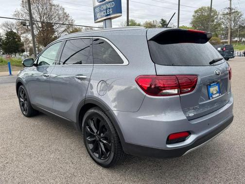 Everlasting Silver 2020 Kia Sorento EX V6