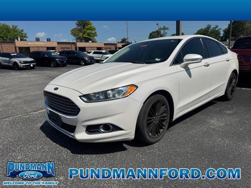 2014 Ford Fusion SE