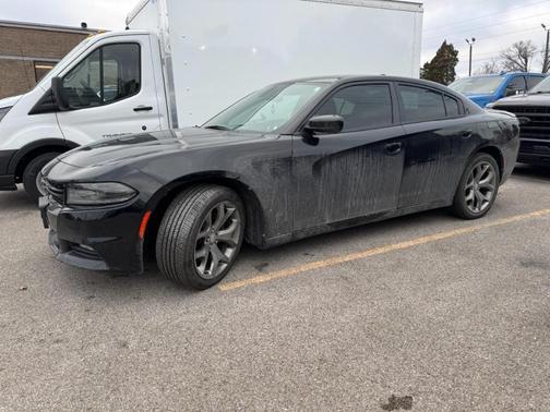 2016 Dodge Charger SXT