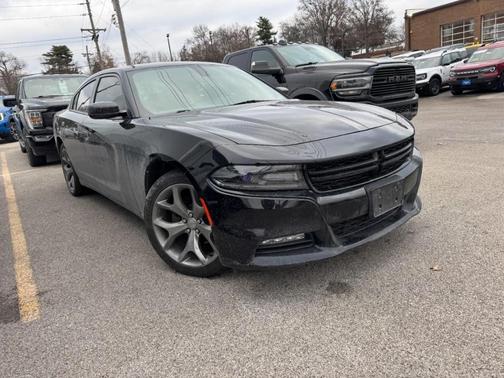 2016 Dodge Charger SXT