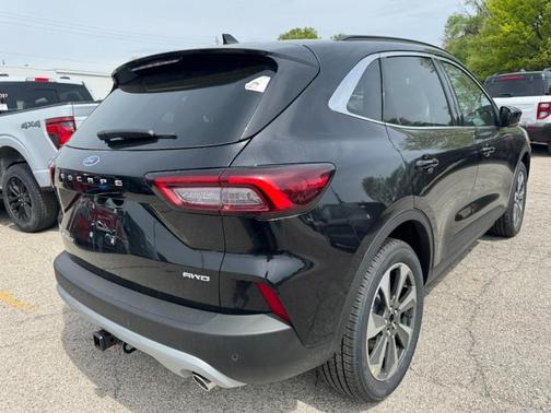 2025 Ford Escape Platinum