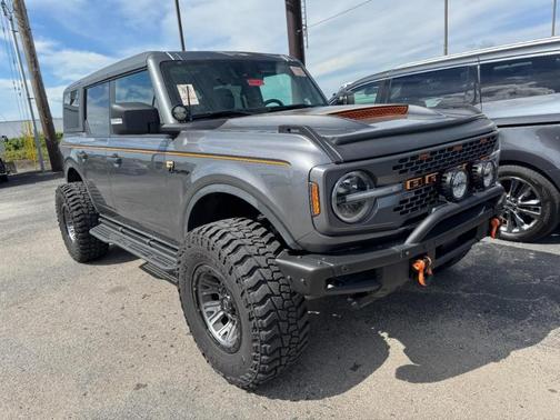 2022 Ford Bronco Badlands