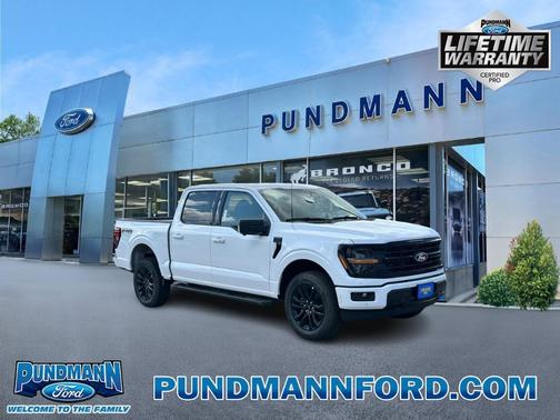 Oxford White 2026 Ford F-150 XLT