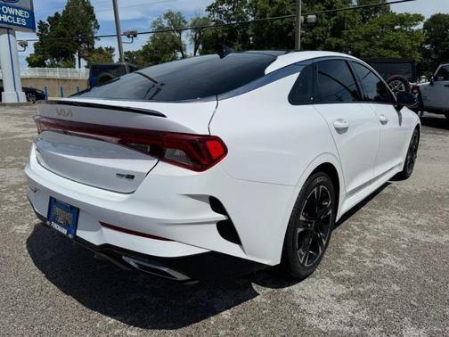 2022 Kia K5 GT-Line
