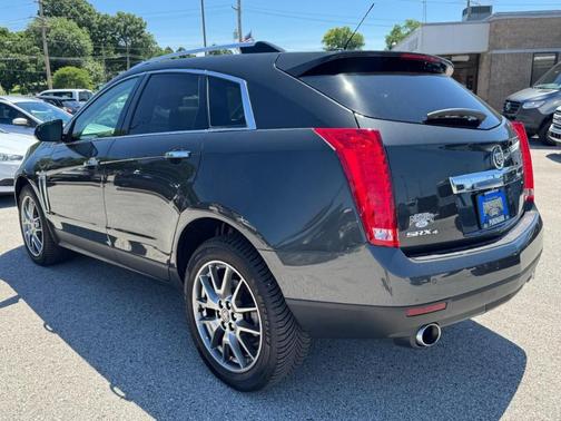Graphite Metallic 2016 Cadillac SRX Performance Collection