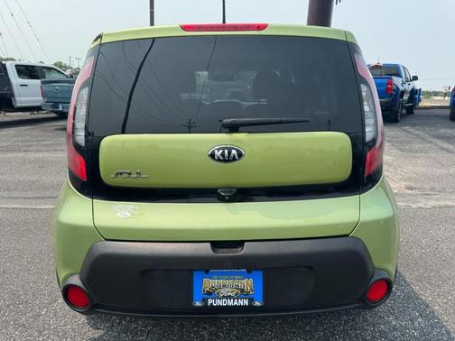 2015 Kia Soul Base