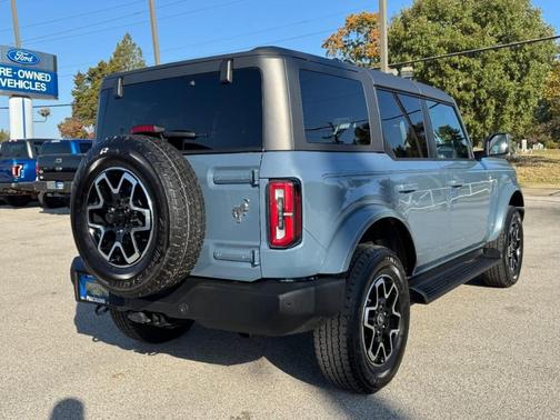 Azure Gray Metallic 2025 Ford Bronco Outer Banks