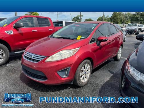 2013 Ford Fiesta SE