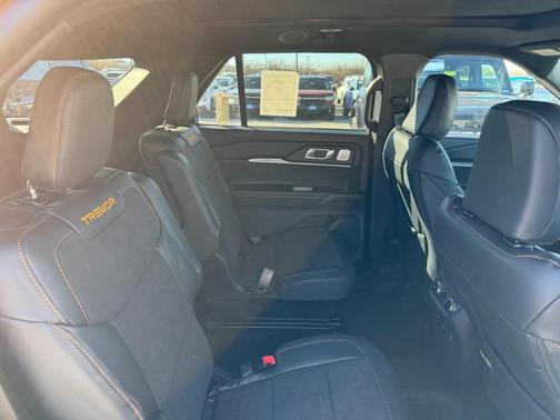 2026 Ford Explorer Tremor 4WD