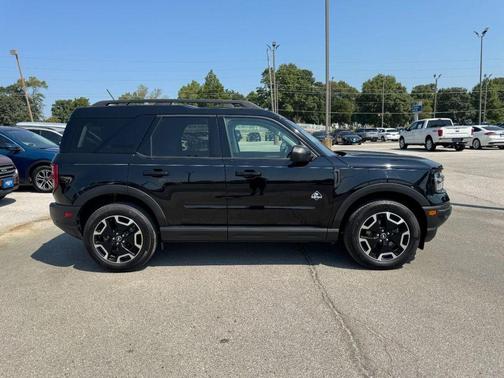 Shadow Black 2024 Ford Bronco Sport Outer Banks