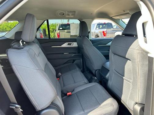 Gray Metallic 2026 Ford Explorer Active