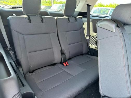Carbonized Gray Metallic 2026 Ford Explorer Active