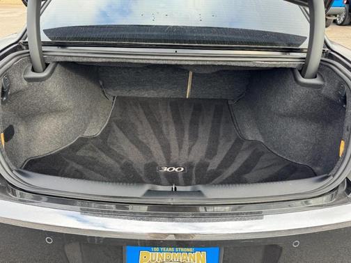 2011 Chrysler 300 Limited