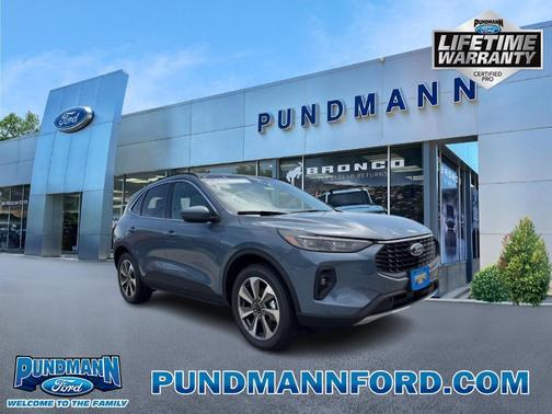 2025 Ford Escape Platinum