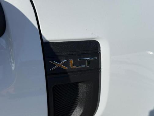 Oxford White 2026 Ford Maverick XLT