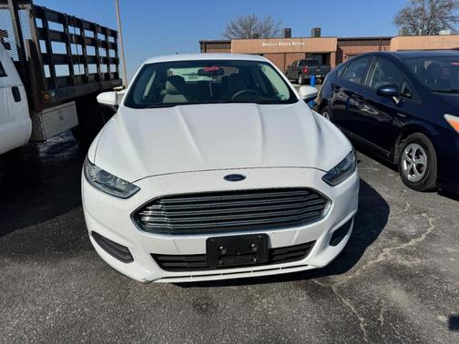 2014 Ford Fusion Hybrid S